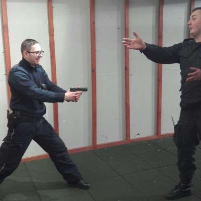 Policjanci ze Słubicach doskonalili swoje umiejętności z zakresu taktyki i techniki interwencji