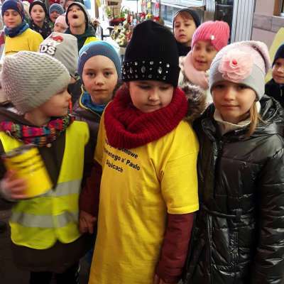 Budzi się wiosna - budzą sie mali wolontariusze - akcja społeczna na rzecz Hospicjum Domowego św. Wincentego a’Paulo w Słubicach [FOTO] + [VIDEO]