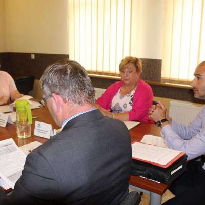 Radni jednogłośnie udzielili Burmistrzowi absolutorium za 2016 r .