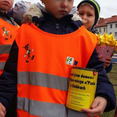 Budzi się wiosna - budzą sie mali wolontariusze - akcja społeczna na rzecz Hospicjum Domowego św. Wincentego a’Paulo w Słubicach [FOTO] + [VIDEO]