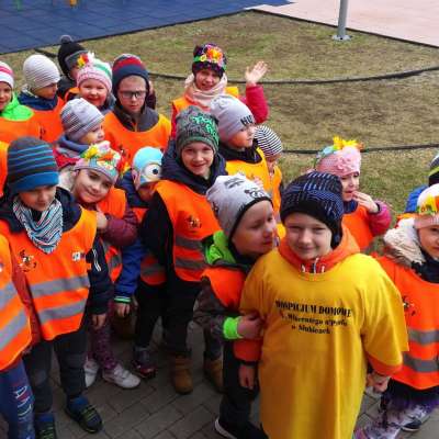Budzi się wiosna - budzą sie mali wolontariusze - akcja społeczna na rzecz Hospicjum Domowego św. Wincentego a’Paulo w Słubicach [FOTO] + [VIDEO]