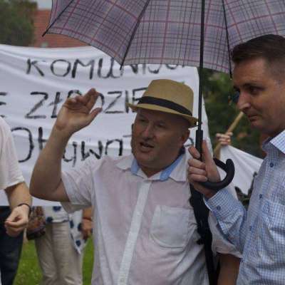 Pomimo oficjalnego odwołania przez organizatorów, w Słubicach odbył się protest w obronie demokracji