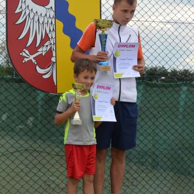 Za nami turniej tenisa ziemnego dla dzieci o puchar starosty słubickiego - Marcina Jabłońskiego