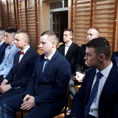 Pożegnanie tegorocznych maturzystów (Zespół Szkół Technicznych im inż. Tadeusza Tańskiego w Słubicach) [FOTO]