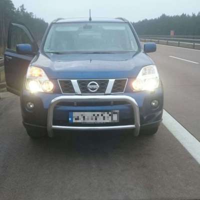 Straż Graniczna w świecku odzyskała dwa skradzione Nissany [FOTO] [VIDEO]