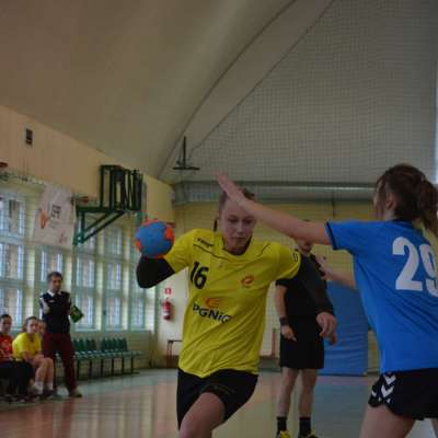 UKS Jedynka Słubice wywalczyła awans do 1/8 Pucharu Związku Piłki Ręcznej w Polsce w kategorii Młodziczek.