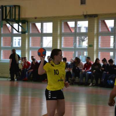 UKS Jedynka Słubice wywalczyła awans do 1/8 Pucharu Związku Piłki Ręcznej w Polsce w kategorii Młodziczek.