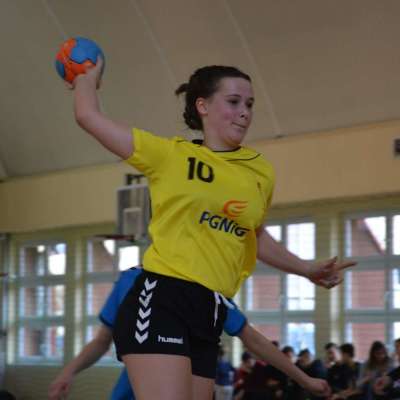 UKS Jedynka Słubice wywalczyła awans do 1/8 Pucharu Związku Piłki Ręcznej w Polsce w kategorii Młodziczek.