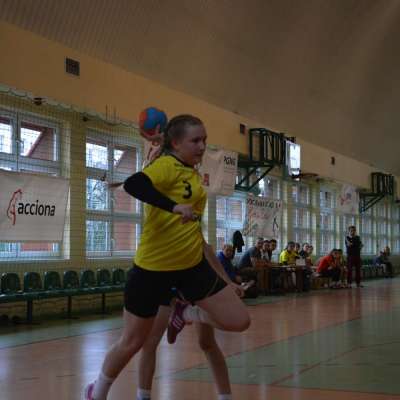 UKS Jedynka Słubice wywalczyła awans do 1/8 Pucharu Związku Piłki Ręcznej w Polsce w kategorii Młodziczek.