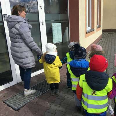 Budzi się wiosna - budzą sie Mali Wolontariusze 2018 - akcja społeczna na rzecz Hospicjum Domowego św. Wincentego a’Paulo w Słubicach