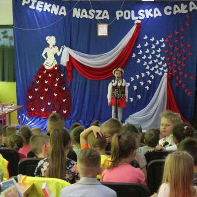 PTASIE TRELE’ 2018 „ PIĘKNA NASZA POLSKA CAŁA” 