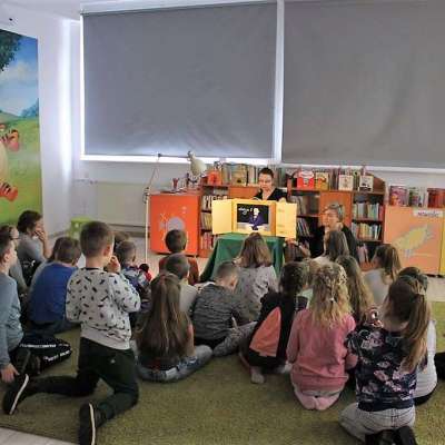 Naukowy zawrót głowy w słubickiej bibliotece