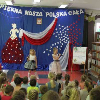 PTASIE TRELE’ 2018 „ PIĘKNA NASZA POLSKA CAŁA” 