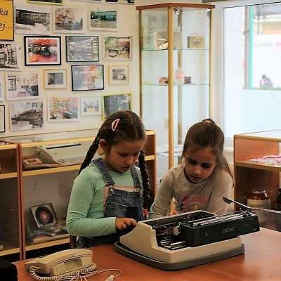 Naukowy zawrót głowy w słubickiej bibliotece