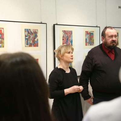 Za nami warsztaty “Ukryj Kleksa” i wernisaż wystawy Collage Roberta Znajomskiego pt „Farba i stare książki”