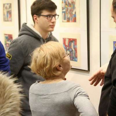 Za nami warsztaty “Ukryj Kleksa” i wernisaż wystawy Collage Roberta Znajomskiego pt „Farba i stare książki”