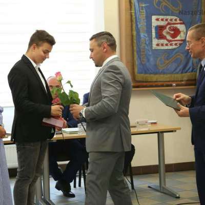 Stypendia dla najlepszych uczniów przyznane!