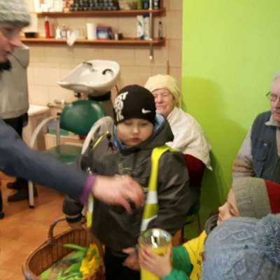 Budzi się wiosna - budzą sie Mali Wolontariusze 2018 - akcja społeczna na rzecz Hospicjum Domowego św. Wincentego a’Paulo w Słubicach