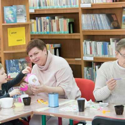 Warsztat wielkanocny w słubickiej bibliotece